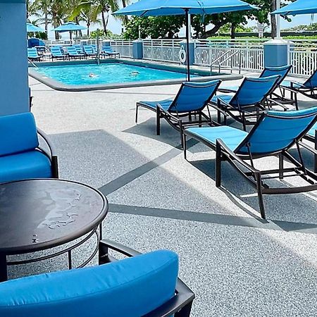 Solara Surfside Hotel Luaran gambar