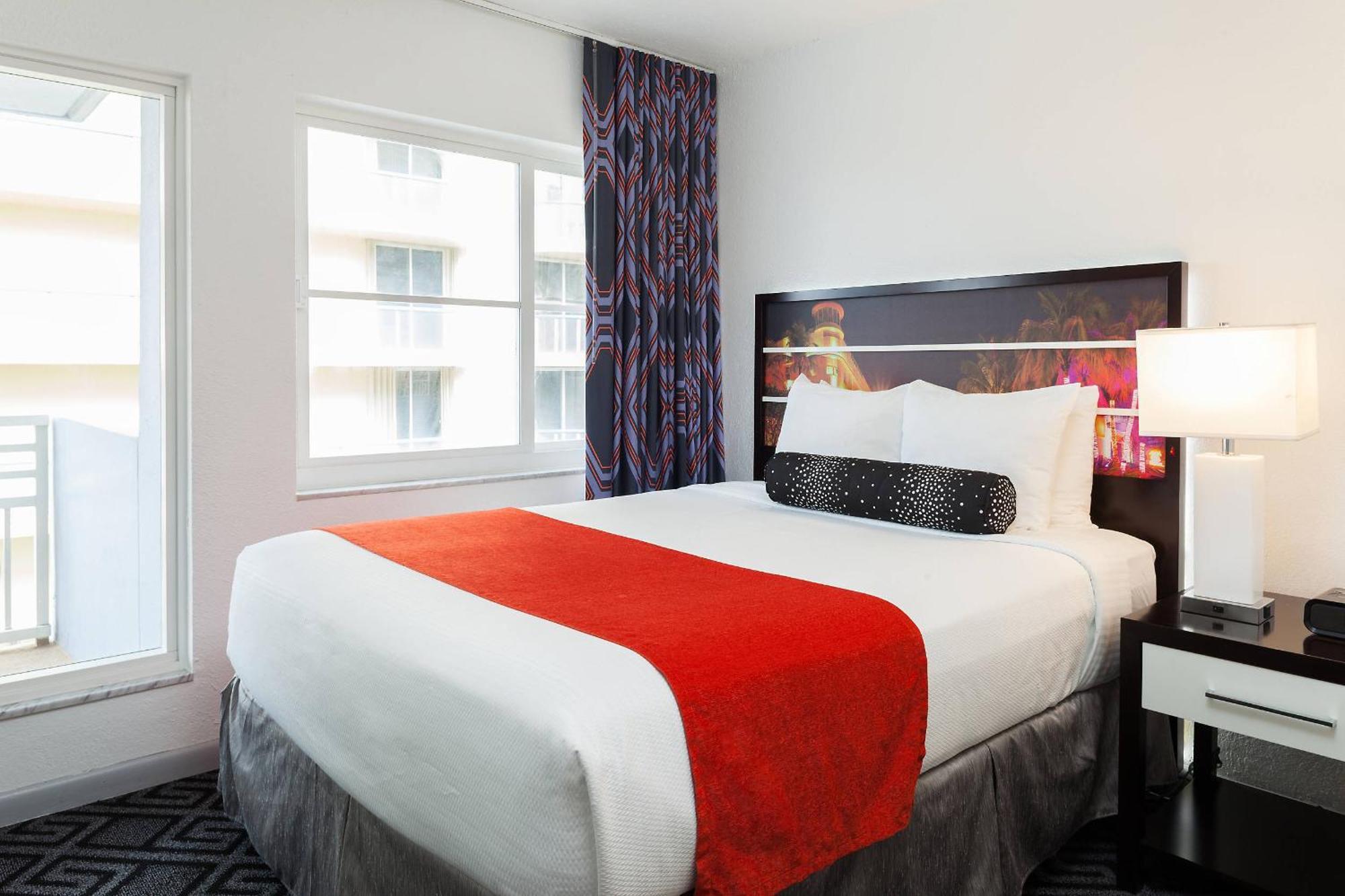 Solara Surfside Hotel Luaran gambar